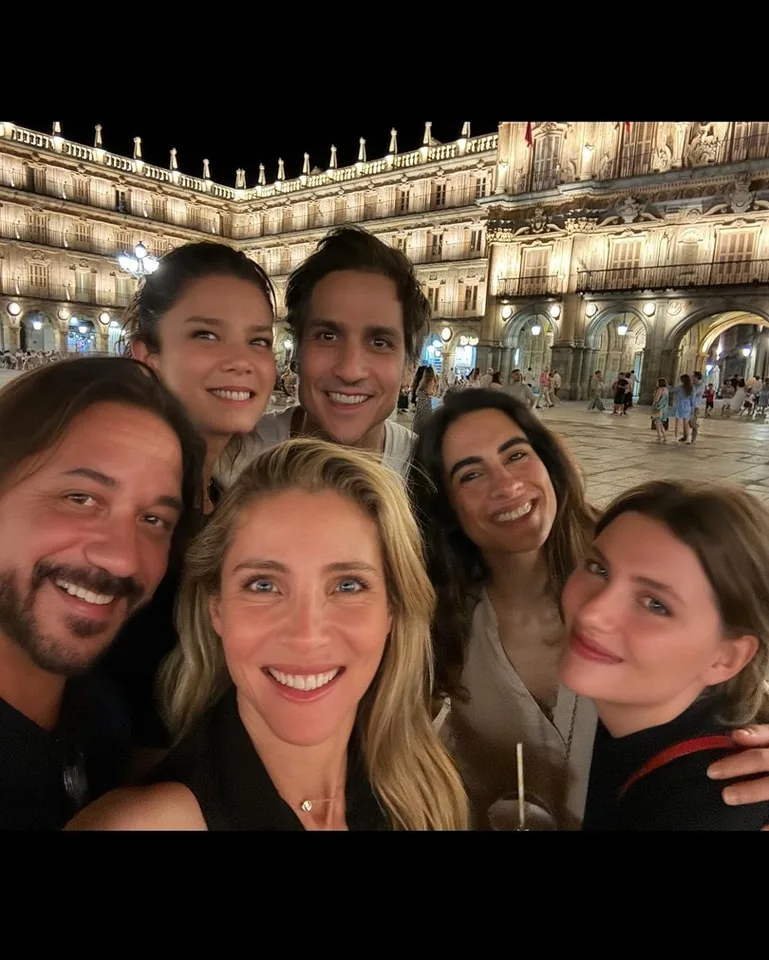 Elsa Pataky disfruta de Salamanca durante el rodaje de la serie 'Matices' para SkyShowTime