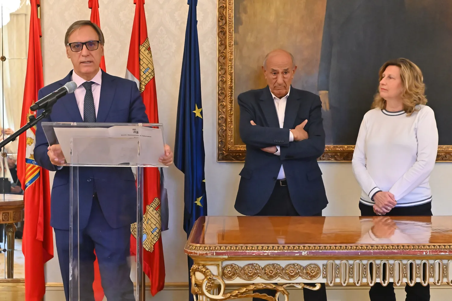 El alcalde de Salamanca reafirma el compromiso del Ayuntamiento con la Asociación Salud Mental Salamanca - AFEMC en el Día Mundial de la Salud Mental