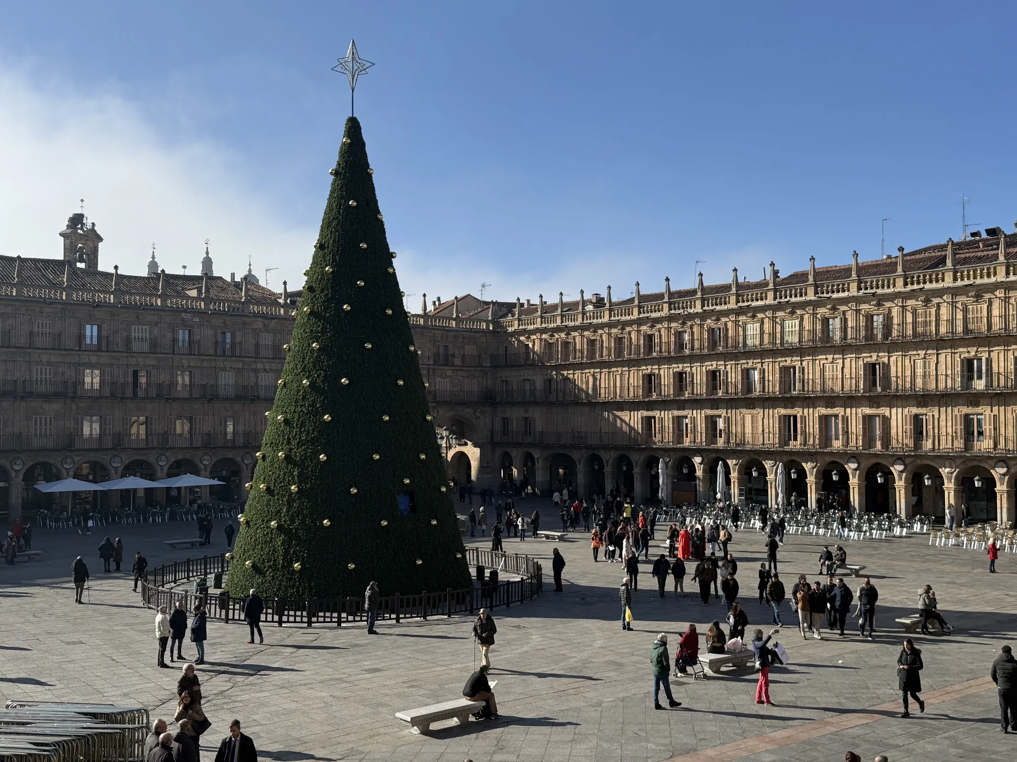 Salamanca inaugura la Navidad con un gran espectáculo en la Plaza Mayor