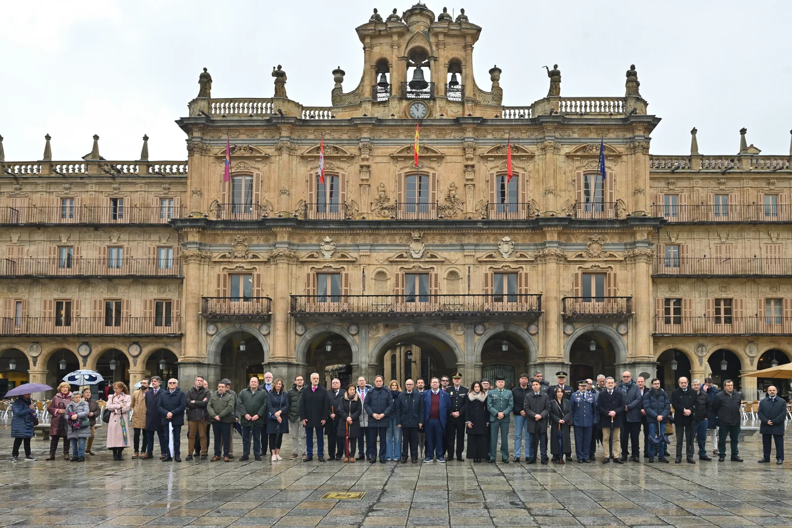 Salamanca rinde homenaje a las víctimas del terrorismo en el 21º aniversario del 11-M