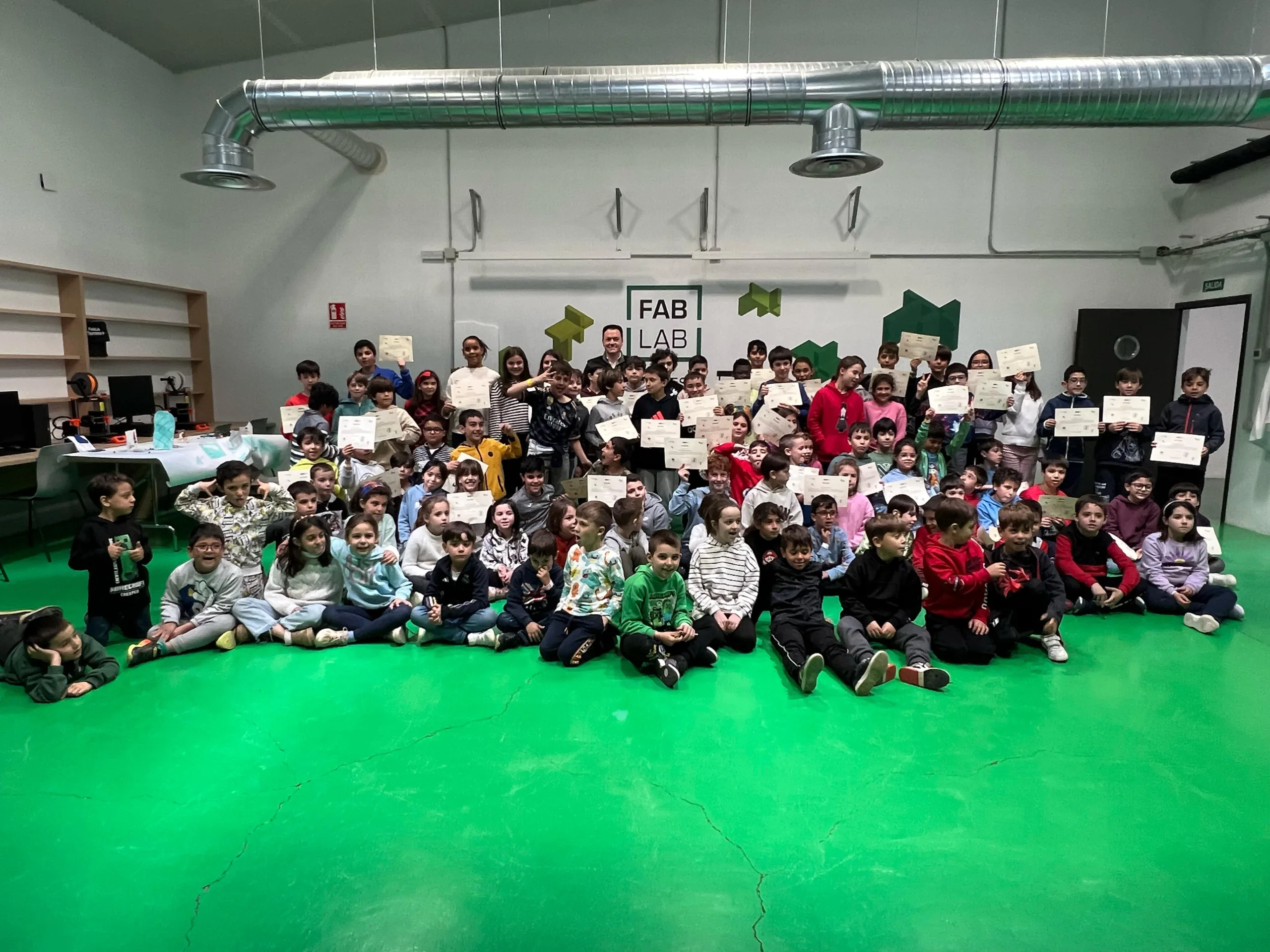 Un total de 216 escolares se forman en ciencia, tecnología e innovación en el campamento ‘Salamanca Tech’