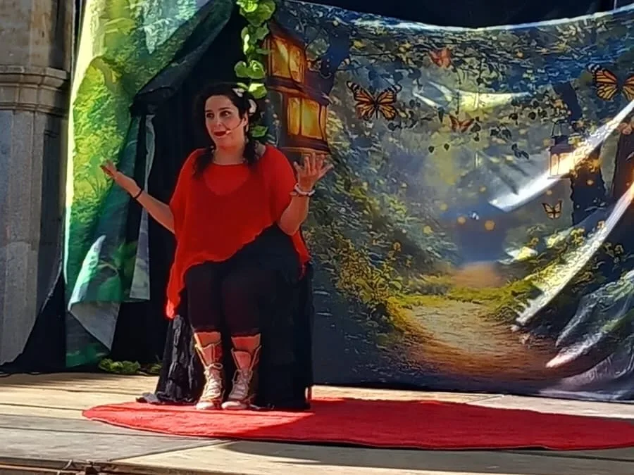 Charo Jaular emociona con “El mejor truco de la abuela” en la Feria del Libro de Alba de Tormes