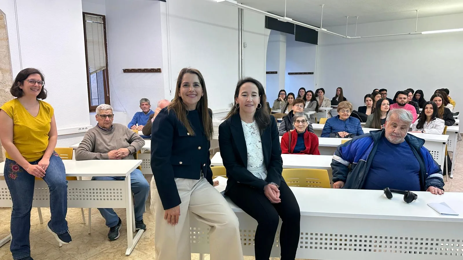 El Grado en Nutrición Humana y Dietética organiza varias actividades sobre educación alimentaria para personas mayores a través del proyecto 'Nutriacompaña'