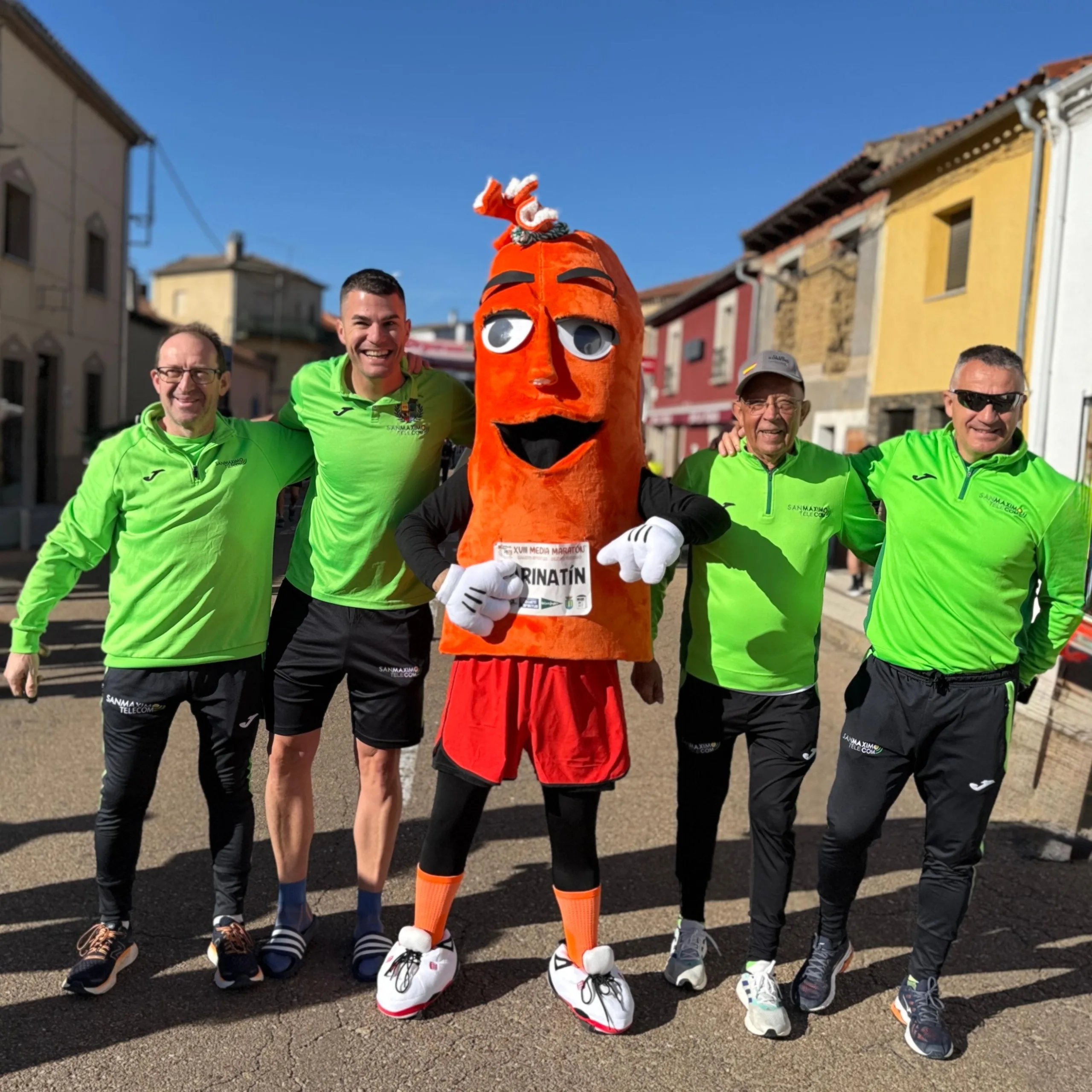 El equipo San Máximo Telecom brilla en la XVIII Media Maratón de Ciudad Rodrigo batiendo récords históricos