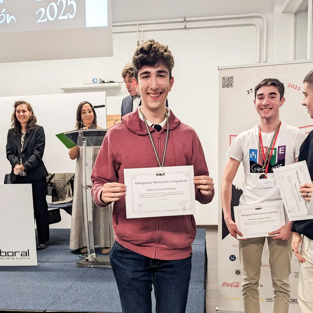 El salmantino Diego Alonso Domínguez brilla en la LXI Olimpiada Española de Matemáticas con una medalla de Oro