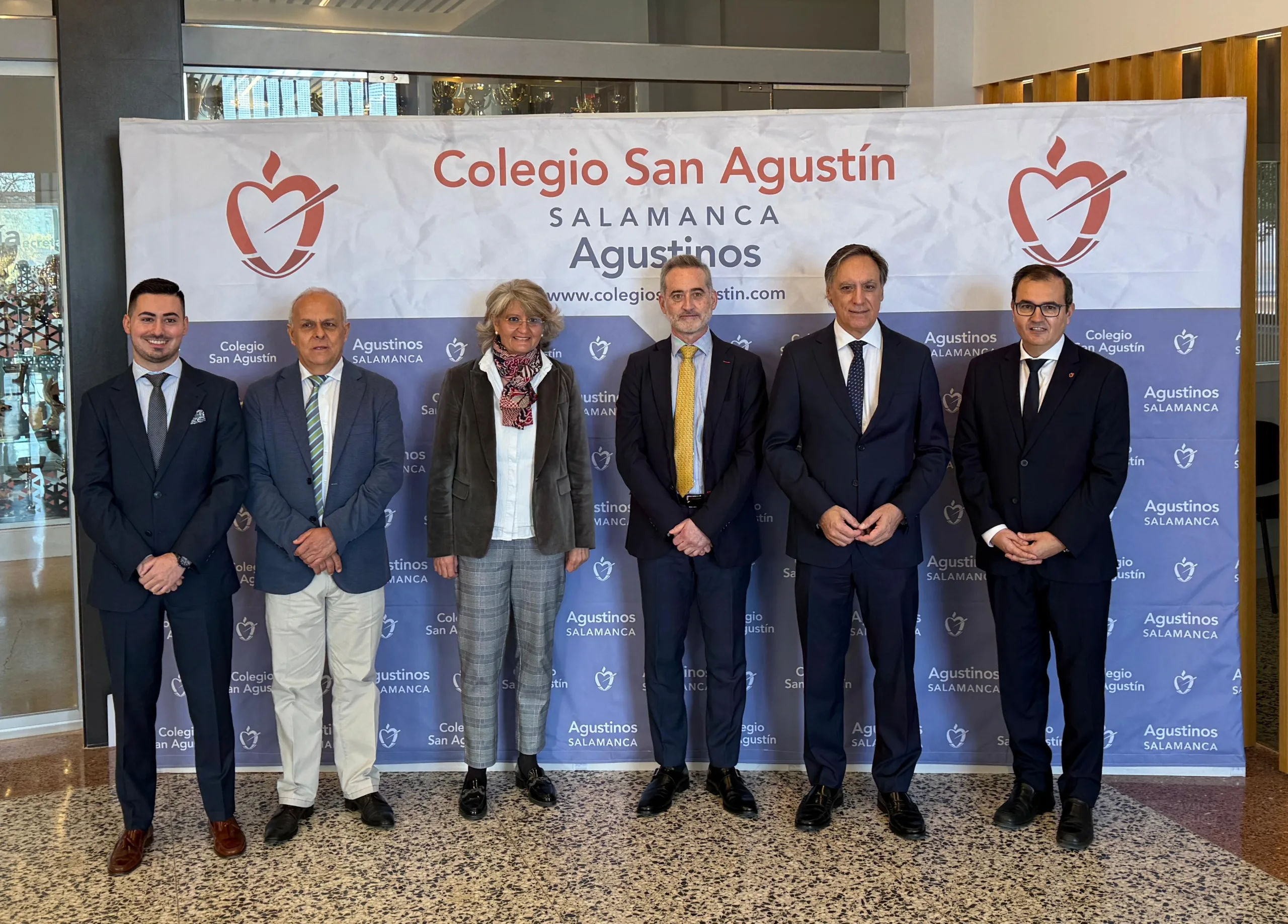García Carbayo asegura que el Ayuntamiento ultima la nueva convocatoria del Talento para 2º de Bachillerato que contará con quince becas