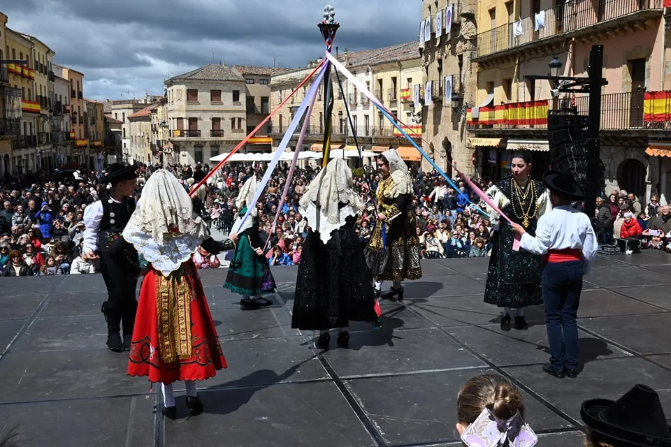 Ciudad Rodrigo celebra la XLIV Fiesta de la Charrada con un homenaje a la tradición y la cultura popular