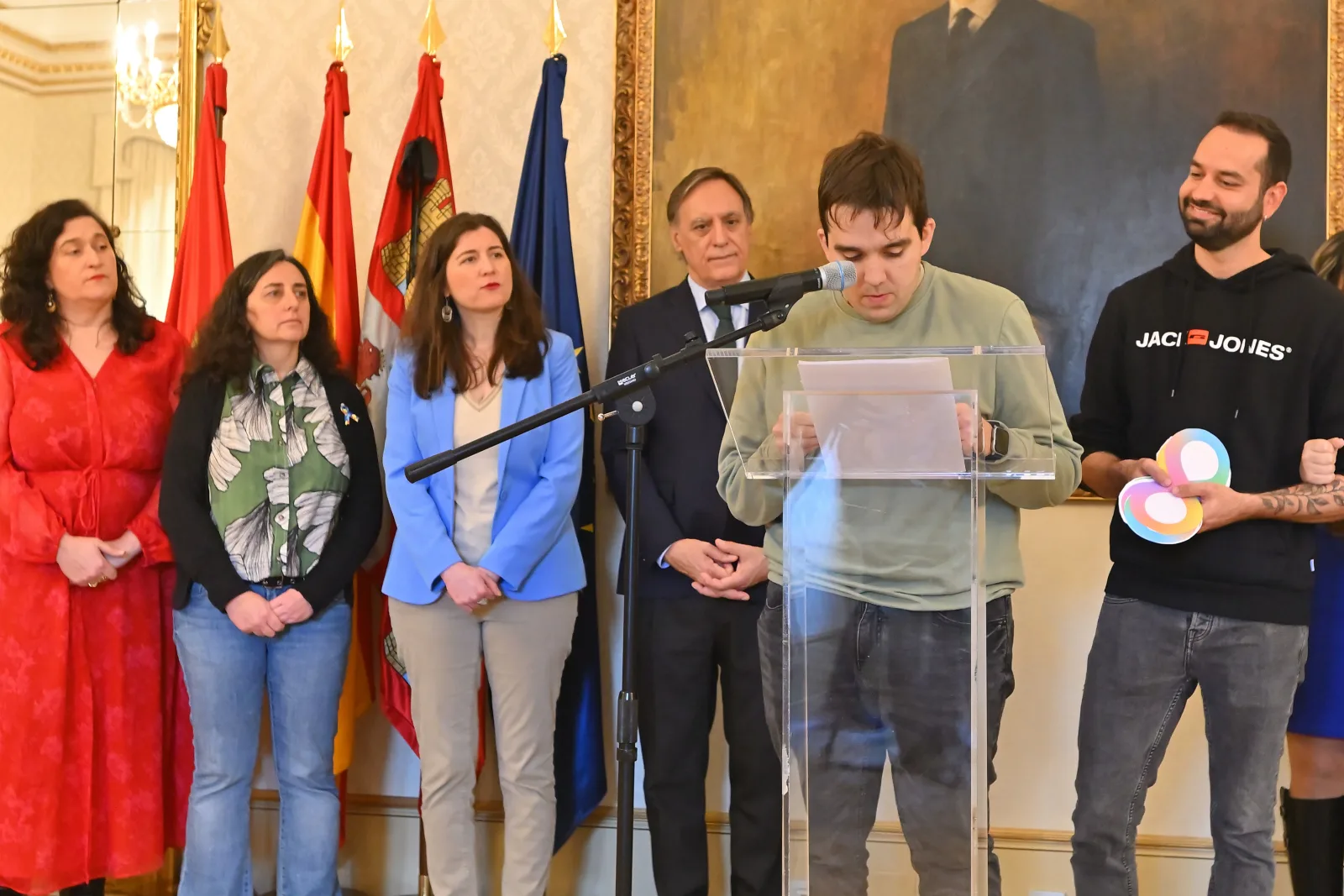 Carbayo reafirma el compromiso municipal para mejorar la calidad de vida de personas autistas y sus familias