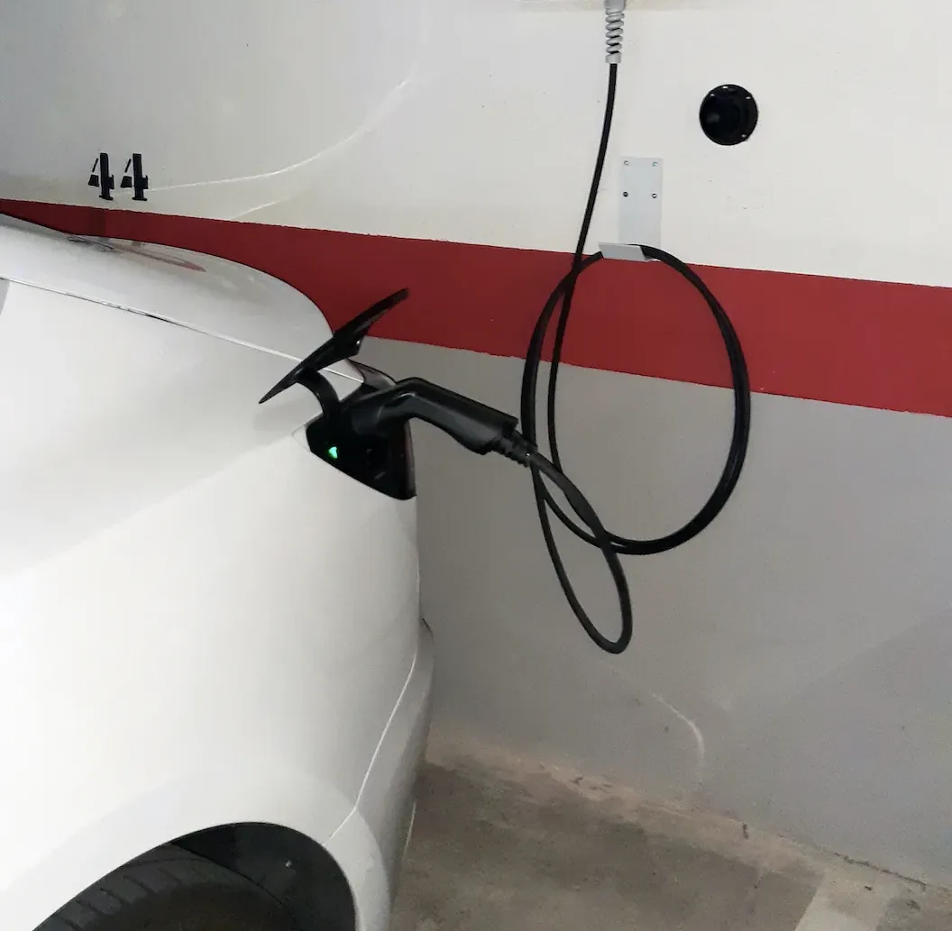 La Junta de Castilla y León alerta sobre la inseguridad jurídica e ineficacia de la prórroga del Plan MOVES III para la movilidad eléctrica