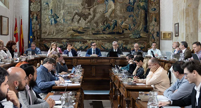La Universidad de Salamanca oferta 73 grados, 25 dobles grados, 84 másteres, 44 doctorados y 109 títulos propios para el curso 2025-26