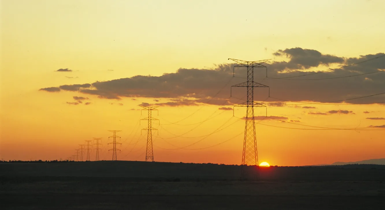 Los riesgos de un nuevo apagón “son reales mientras no se implementen medidas estructurales en el sistema eléctrico”