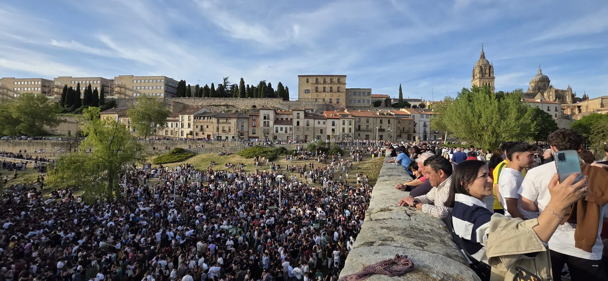 Más de 8.000 personas disfrutan de las propuestas lúdicas para celebrar el Lunes de Aguas