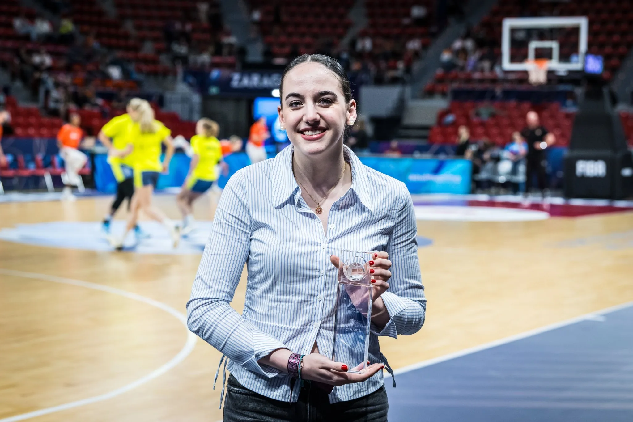 Iyana Martín irrumpe en el baloncesto profesional como Jugadora Revelación 2024/25