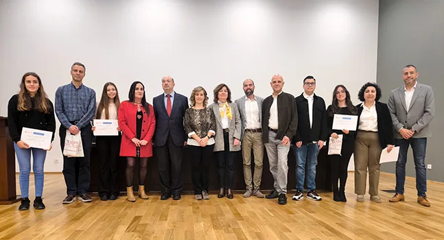 La Facultad de Ciencias Químicas entrega los premios de la Olimpiada en la fase local