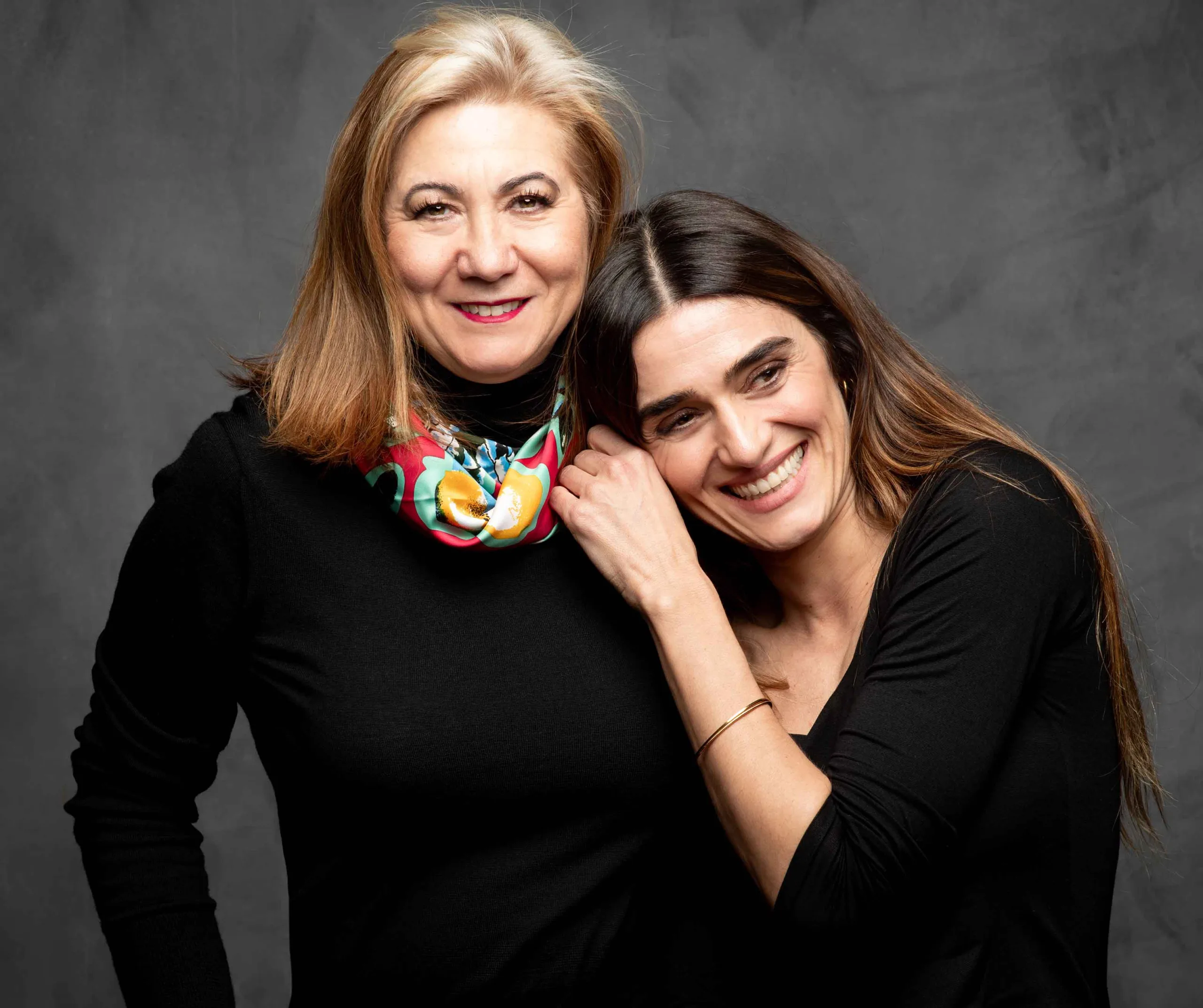 Luisa Martín y Olivia Molina protagonizan la obra ‘Malditos tacones’, programada el sábado en el Teatro Liceo