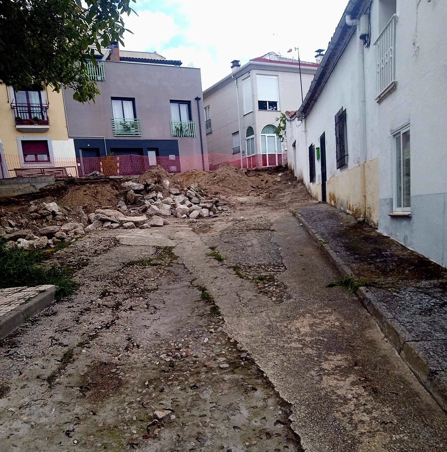 Comienzan las obras de urbanización en el encuentro de la calle Larga con Atalaya en Cabrerizos