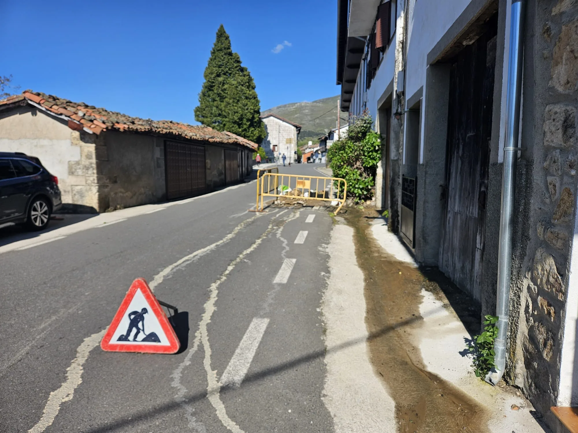 Corte de agua en varias calles de Candelario el lunes 19 de mayo por una avería