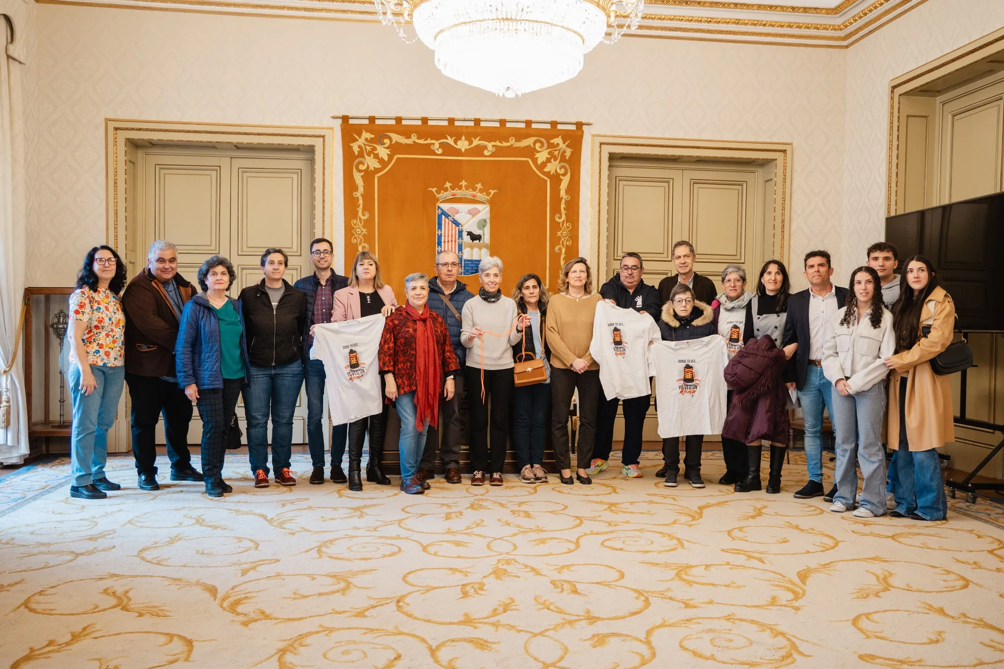 El Ayuntamiento de Salamanca recibe a la ASEA por el Día Mundial de la Espondiloartritis