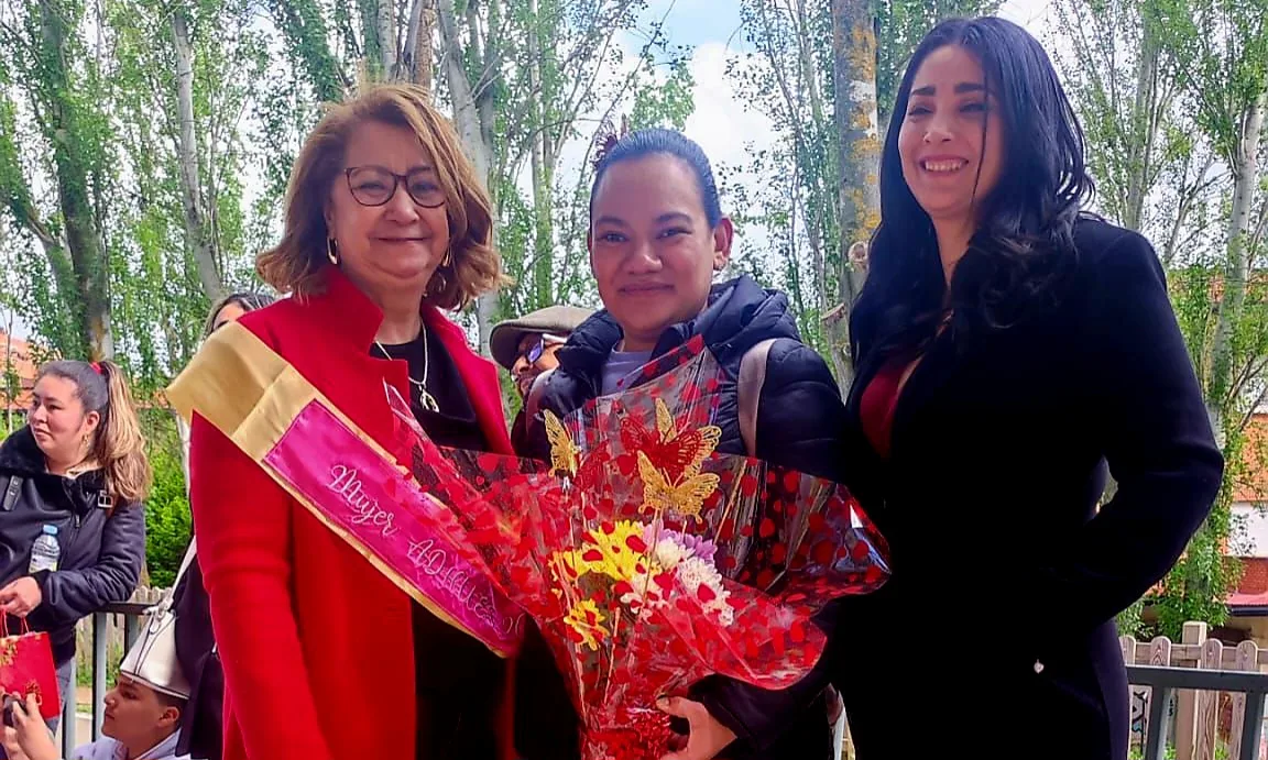 Salamanca celebra el Día de la Madre Hispanoamericana con una fiesta multicultural organizada por ADHUES y el Círculo Hispanoamericano
