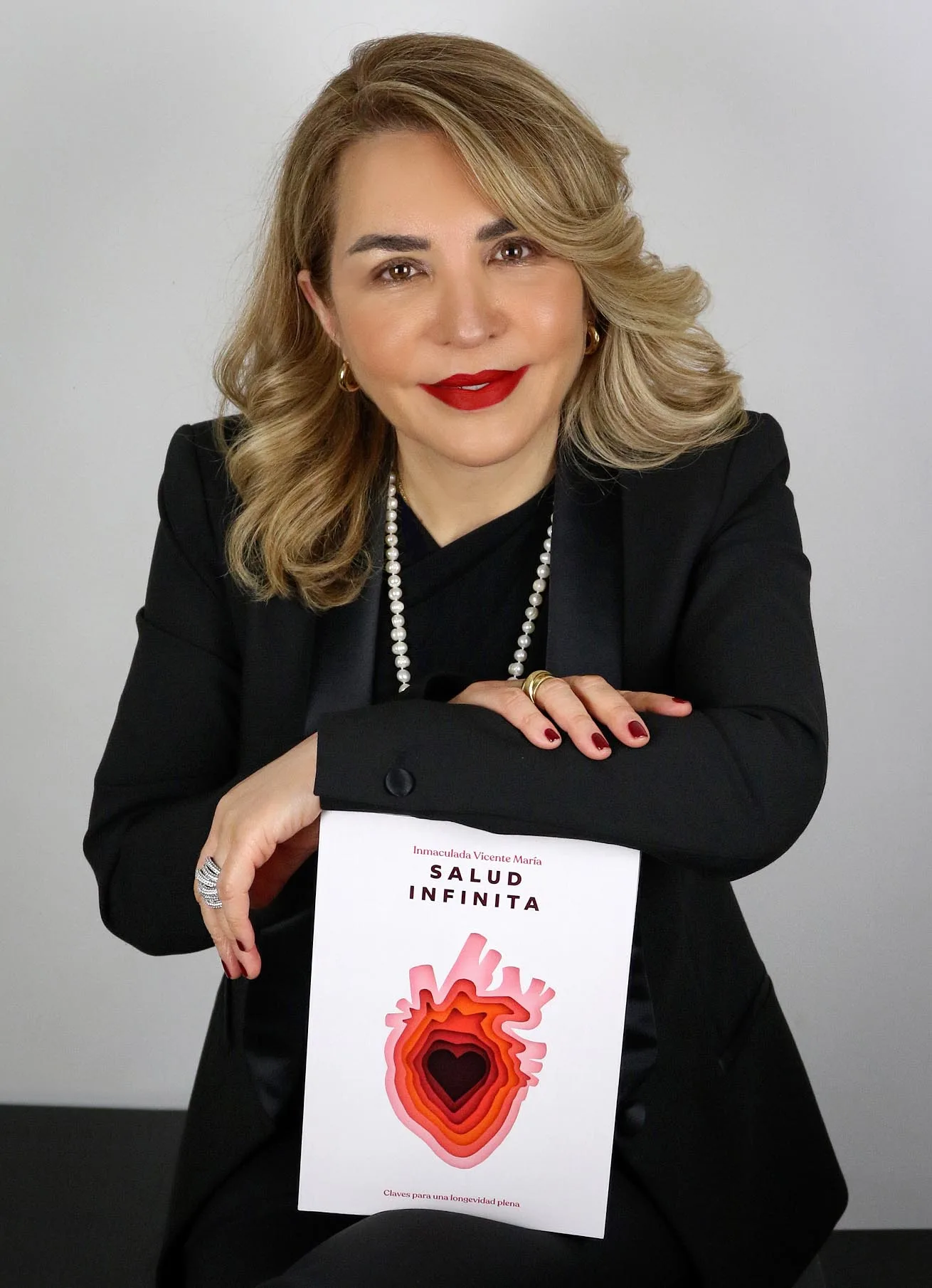 La Torre de los Anaya acoge este martes la presentación de ‘Salud Infinita’, una publicación de la salmantina Inmaculada Vicente