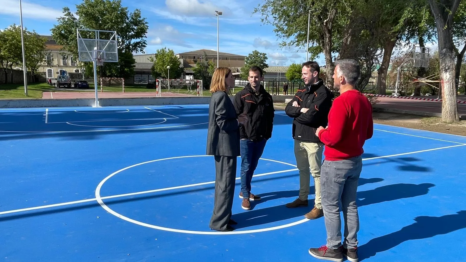 El Ayuntamiento finaliza la renovación integral de la pista de baloncesto del parque de los Jesuitas con una inversión de 45.141,86 euros