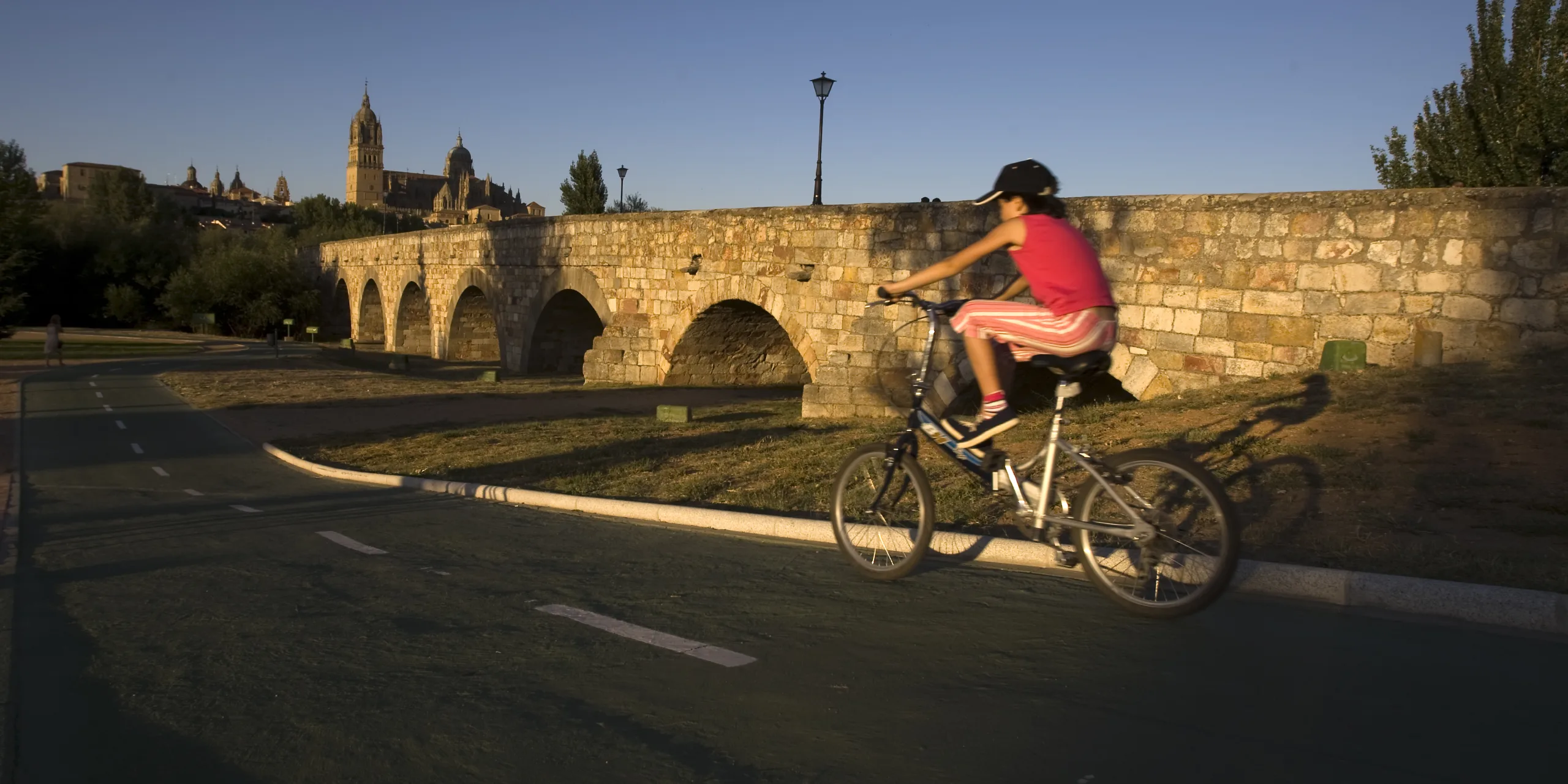 Salamanca promociona su oferta turística en la Feria Expovacaciones de Bilbao, cita clave del norte de España