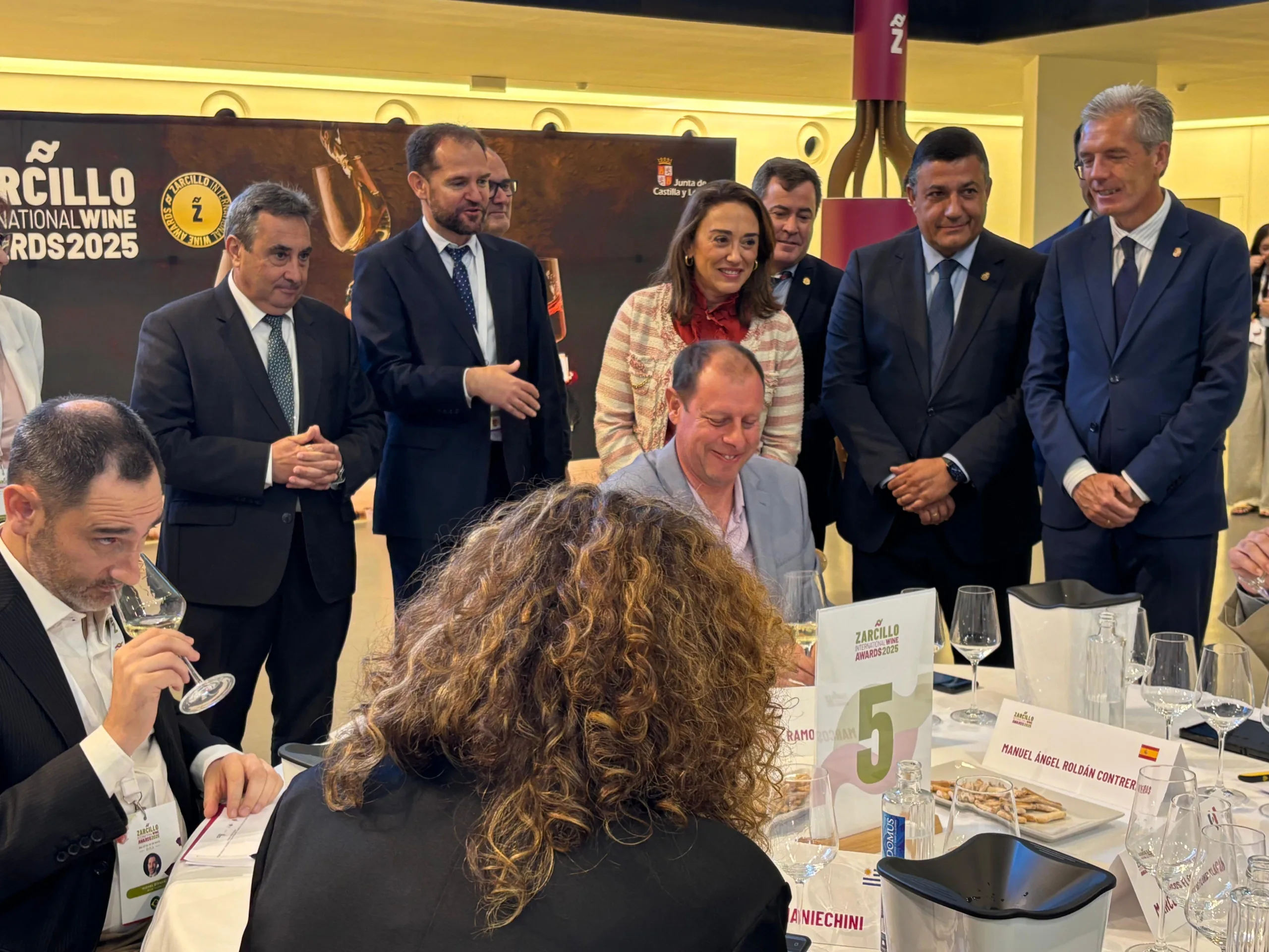 Comienzan en Ávila las catas de los 1.300 vinos de diez países que compiten en los premios'Zarcillo International Wine Awards'