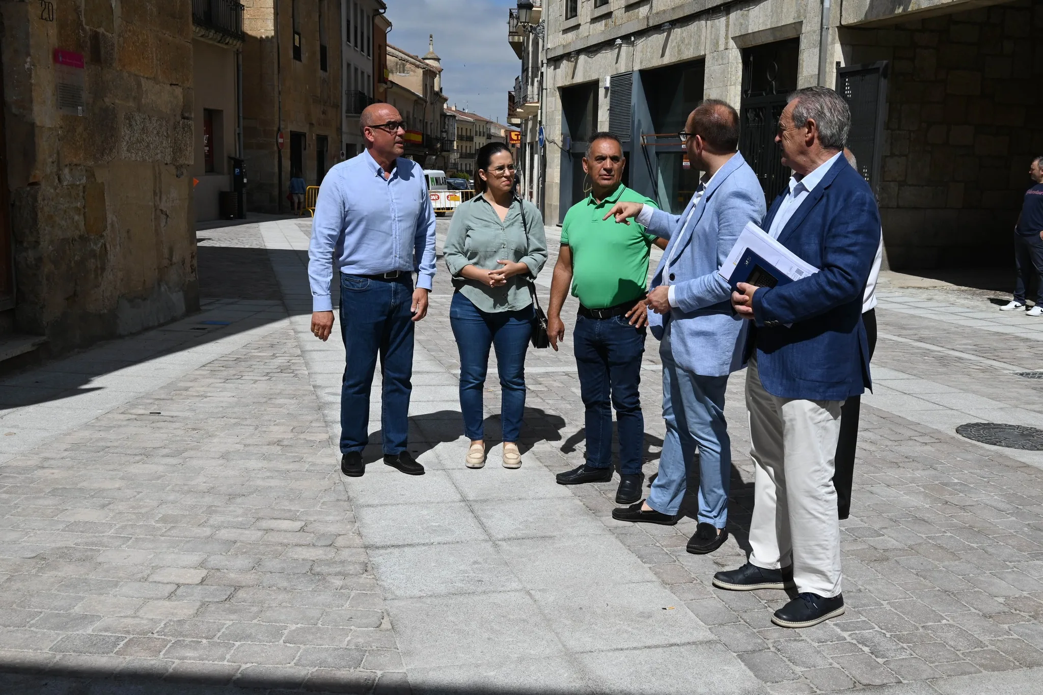 Finalizan las obras de reurbanización de la Rúa del Sol en Ciudad Rodrigo