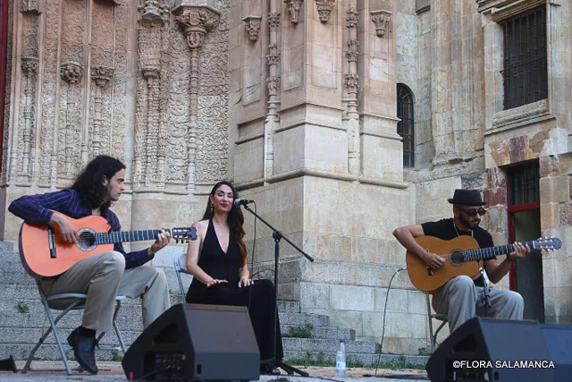Éxito del I Festival Flamenco Rafael Farina en el Patio Chico de Salamanca