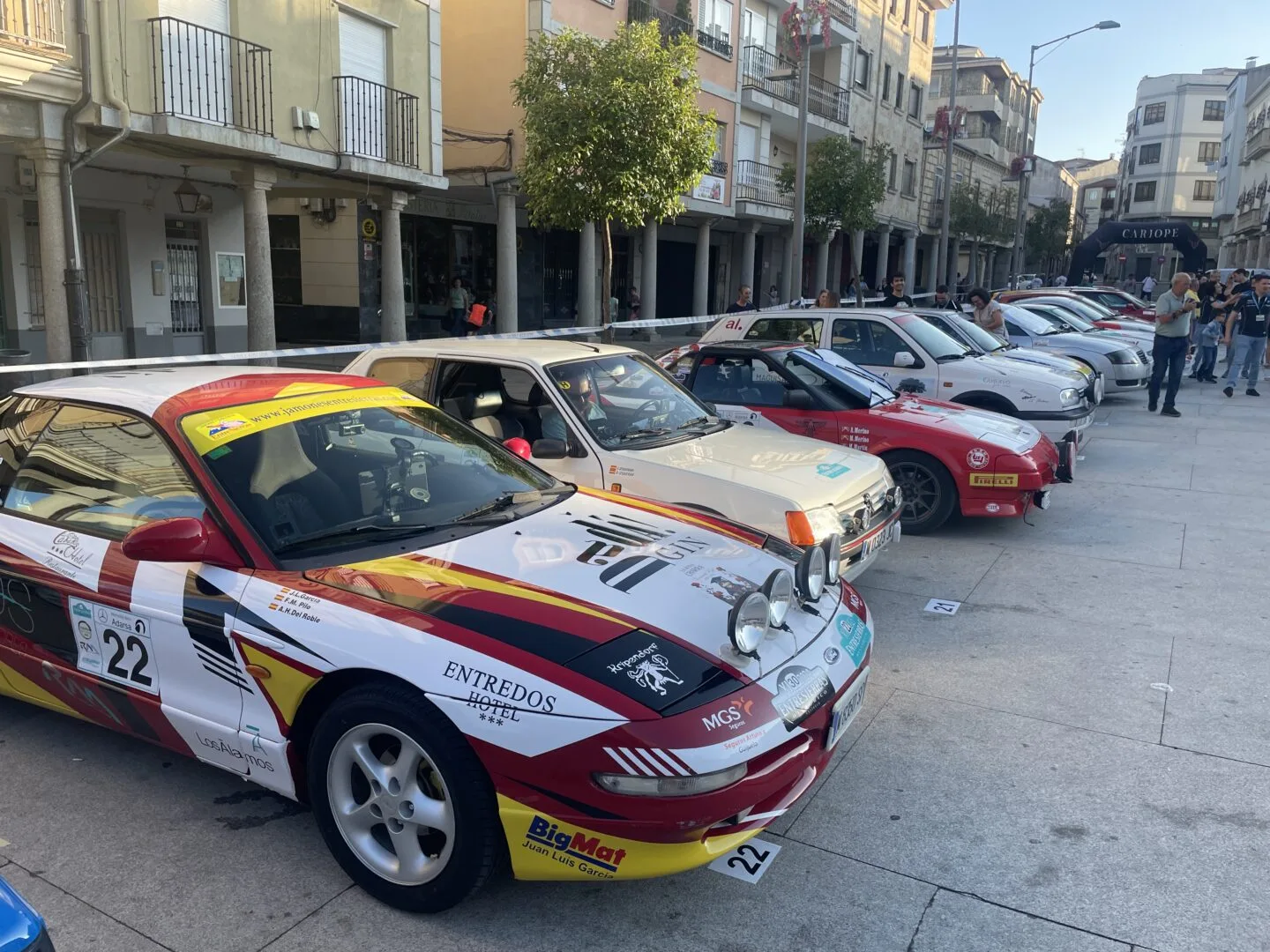 FOTOS | Arranca el XII Rally Entresierras Histórico Guijuelo