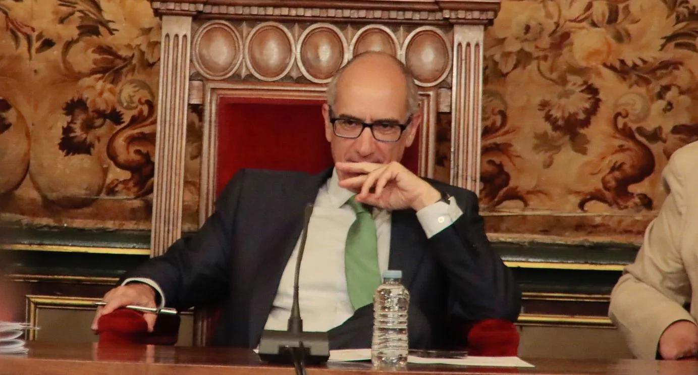 El PSOE acusa al PP de “poner en riesgo la seguridad al desautorizar el compromiso para la profesionalización del parque de bomberos local”