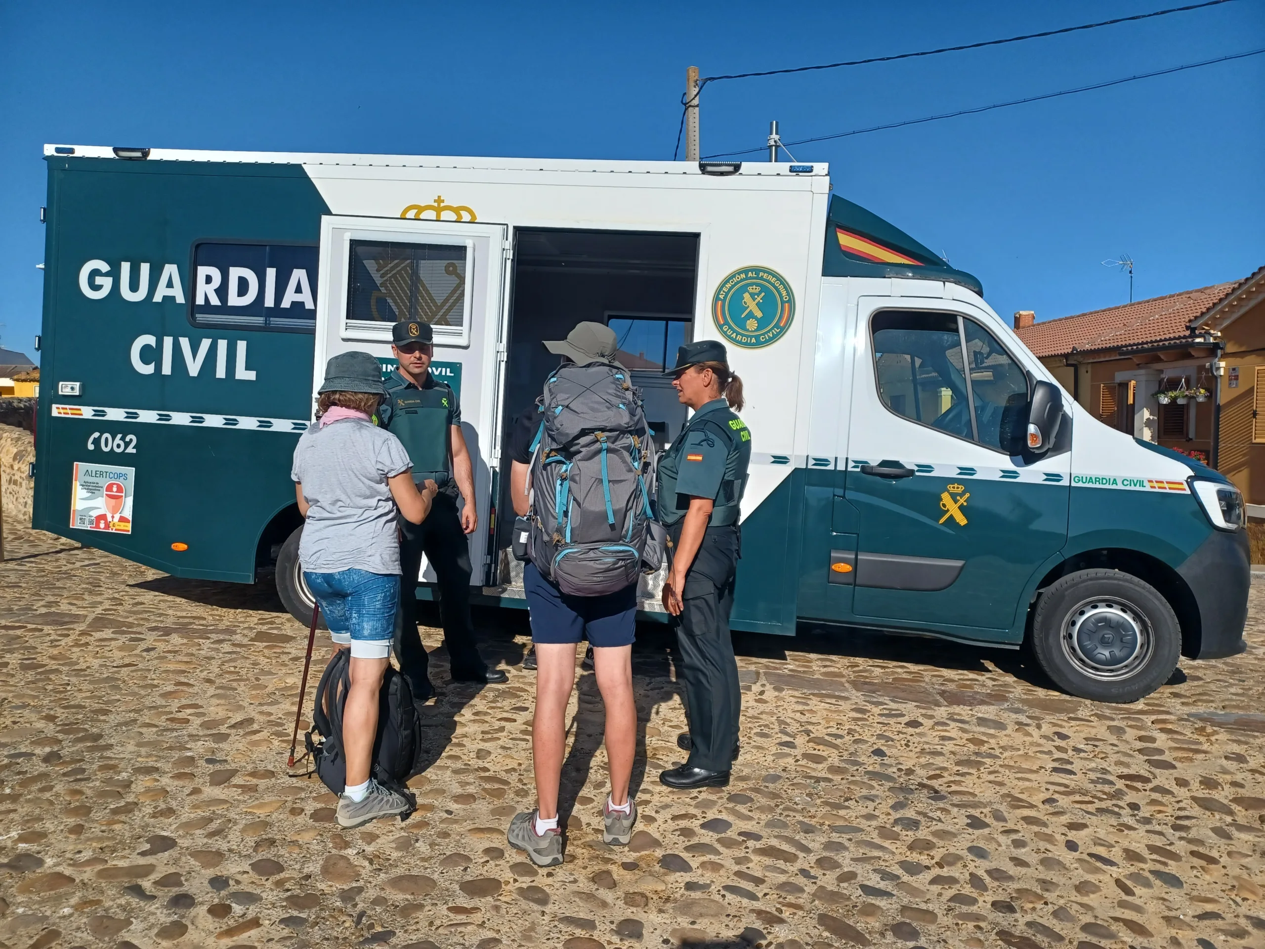 La delegación del Gobierno en Castilla y León activa la campaña “No caminas sola”