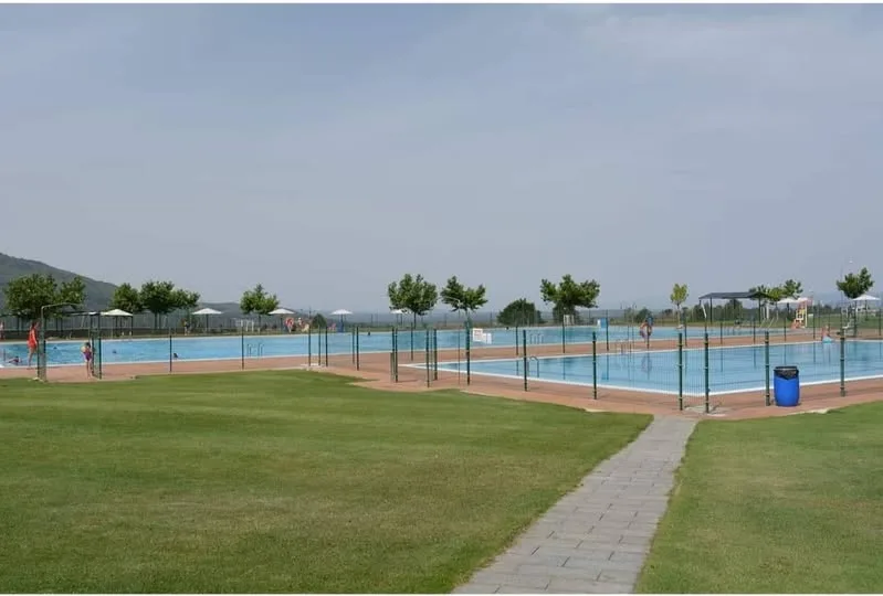 Las piscinas municipales de Béjar abrirán el 20 de junio con los mismos horarios y precios