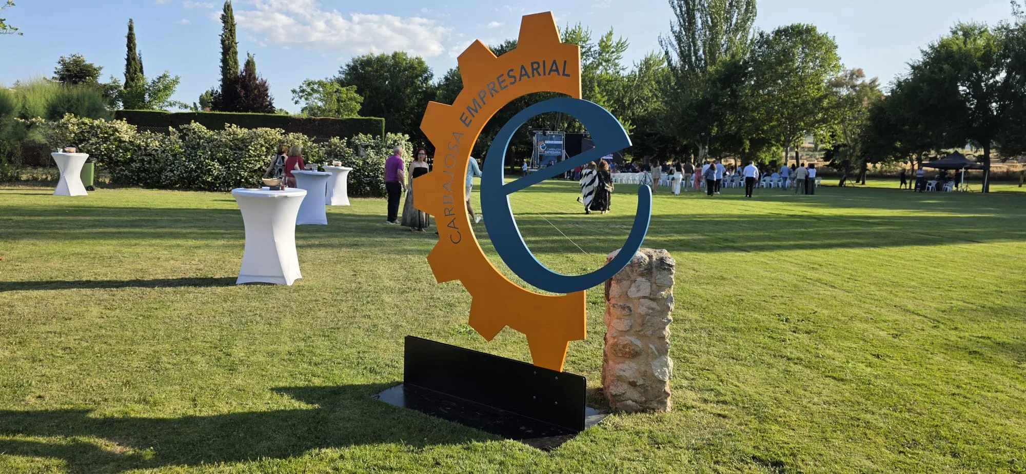 El Ayuntamiento entregará el 29 de junio los XIV Premios Carbajosa Empresarial