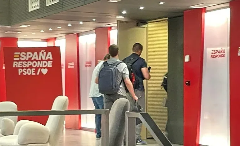 El instructor del Tribunal Supremo autoriza a la UCO a investigar cuentas, inmuebles y el correo electrónico corporativo de Santos Cerdán en el PSOE y José Luis Ábalos en el Ministerio de Fomento
