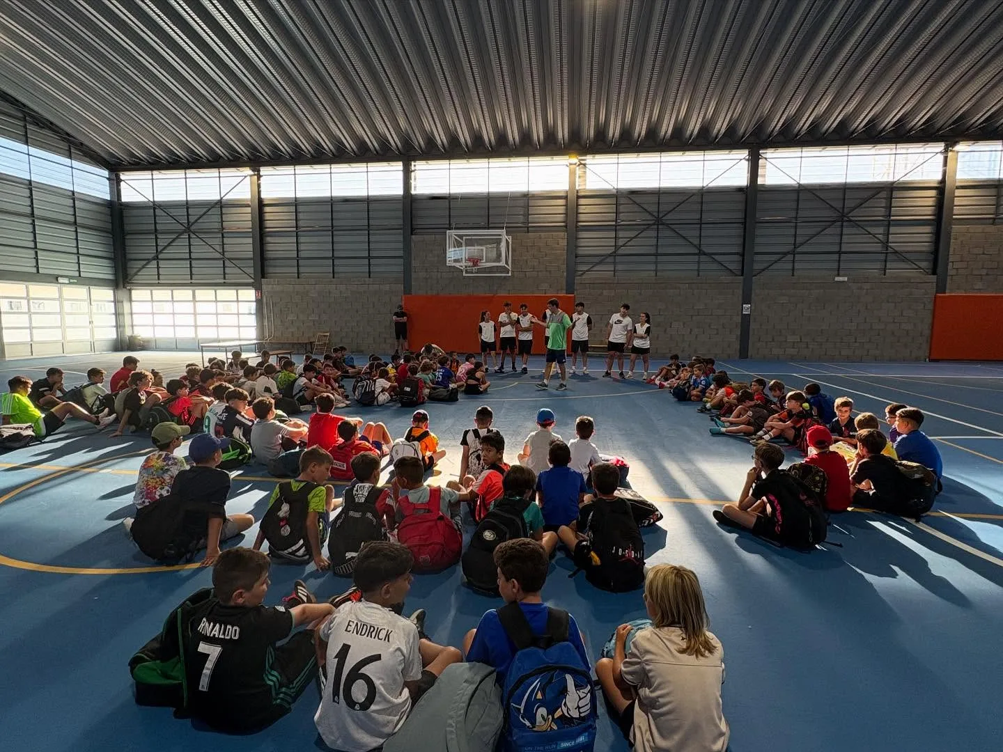 Arranca el Campus Vicente del Bosque en Carbajosa de la Sagrada con ilusión y compromiso deportivo