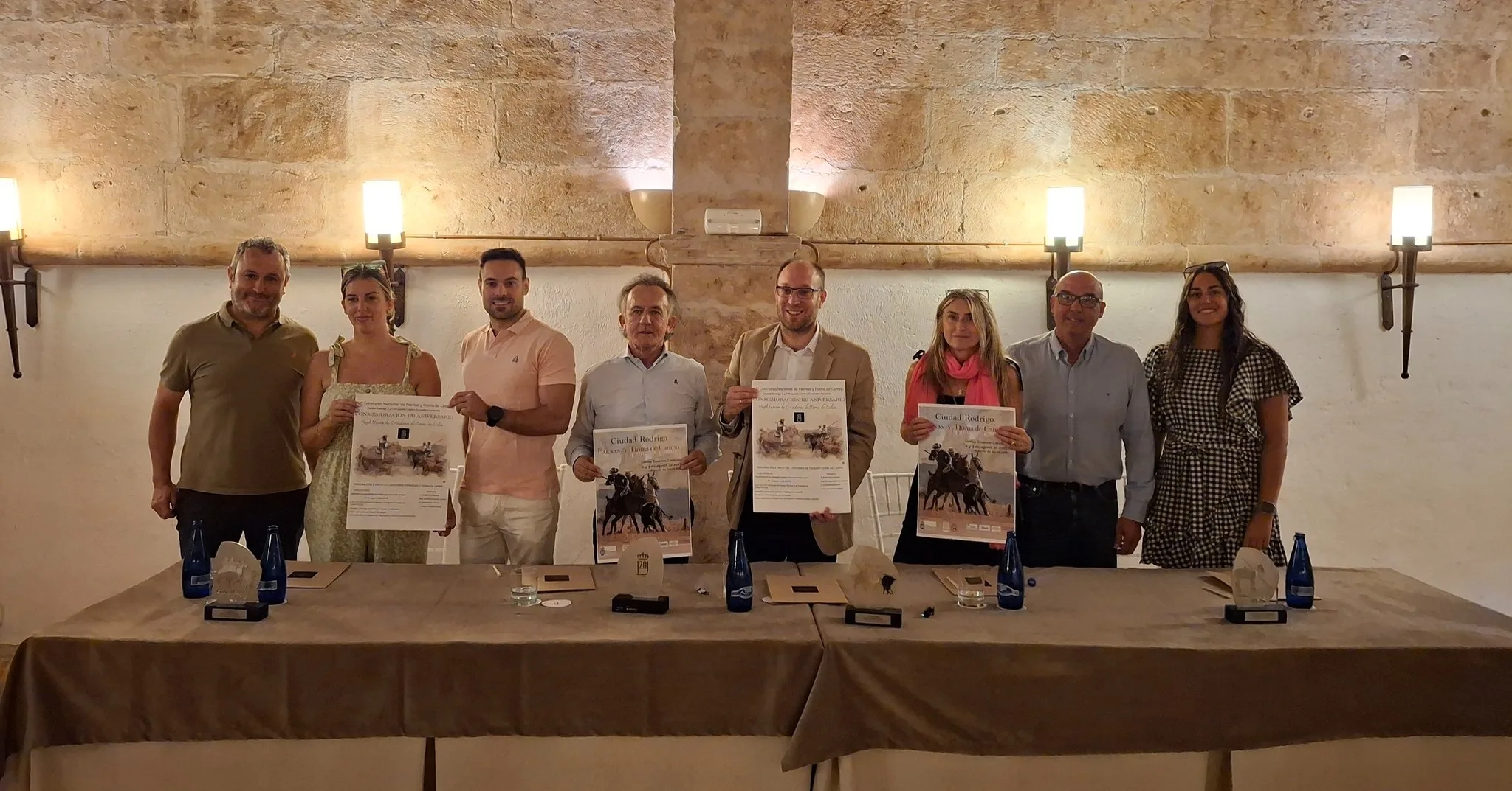 Ciudad Rodrigo acoge una mesa coloquio sobre la importancia de las faenas de campo en la ganadería de bravo