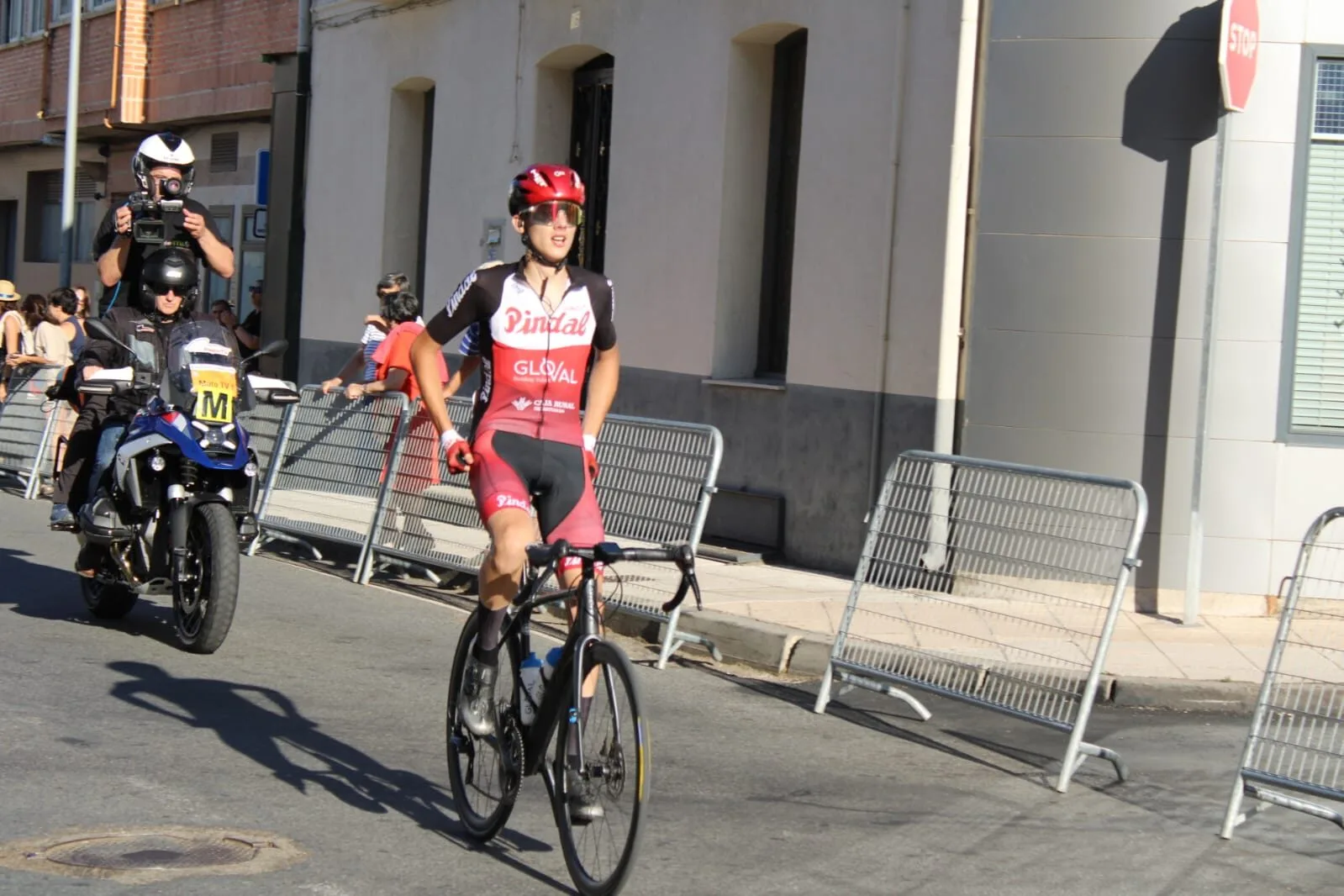 Dima Torre gana la II etapa de la Vuelta Ciclista Guijuelo Cadete
