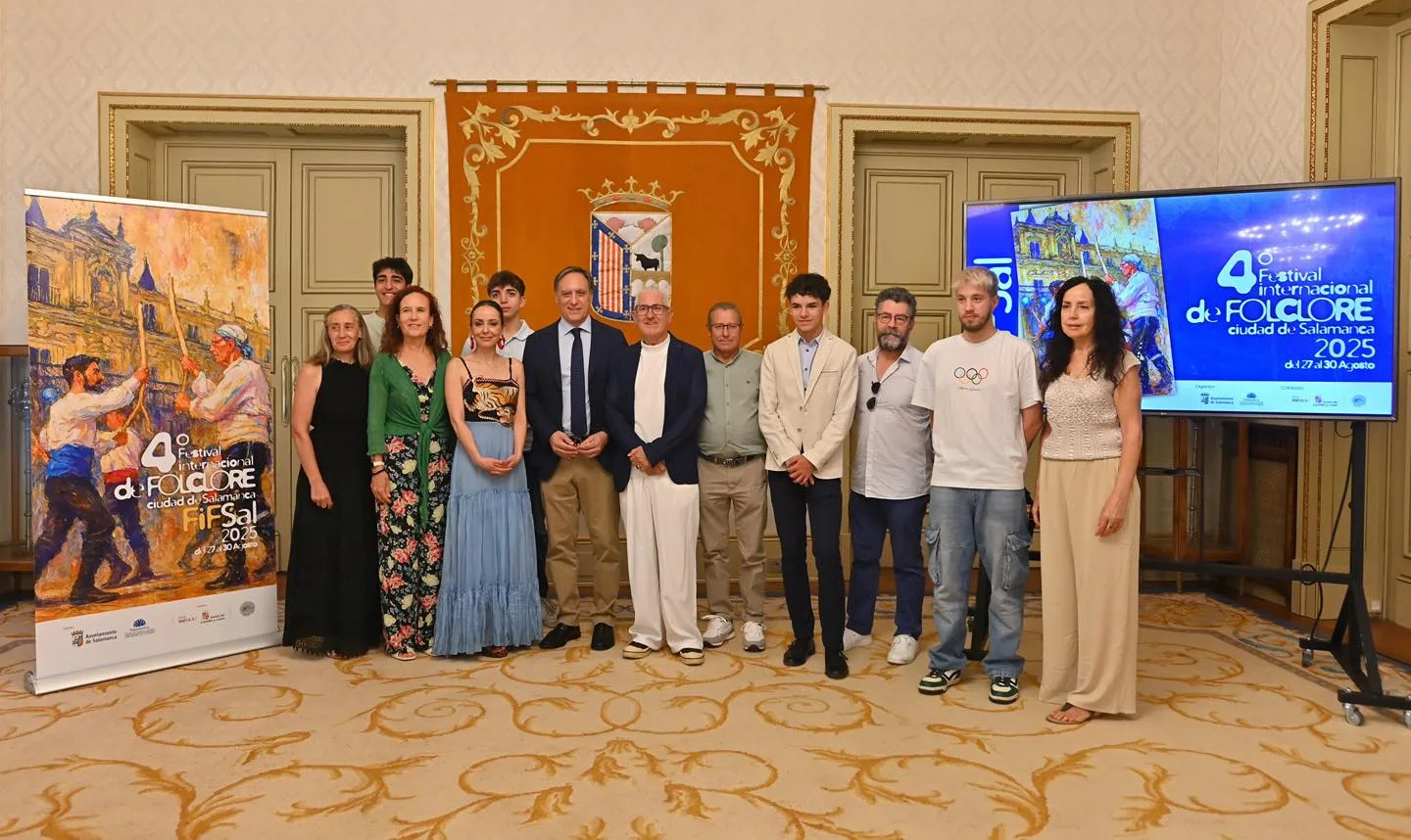 Salamanca se llena de tradición y alegría con el IV Festival Internacional de Folclore ‘Ciudad de Salamanca’
