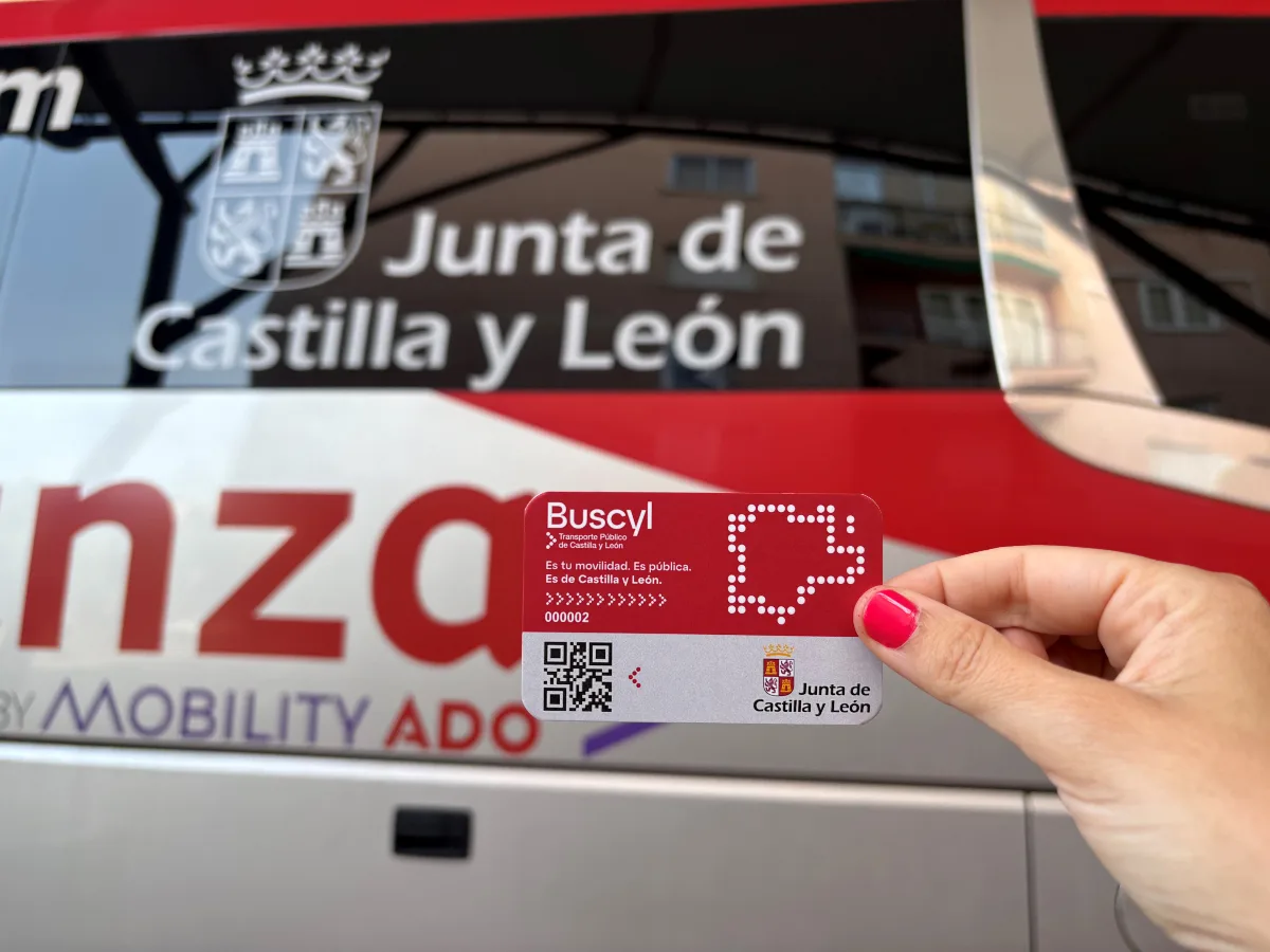 Abierto el plazo para solicitar la Tarjeta Buscyl de transporte gratuito en Castilla y León