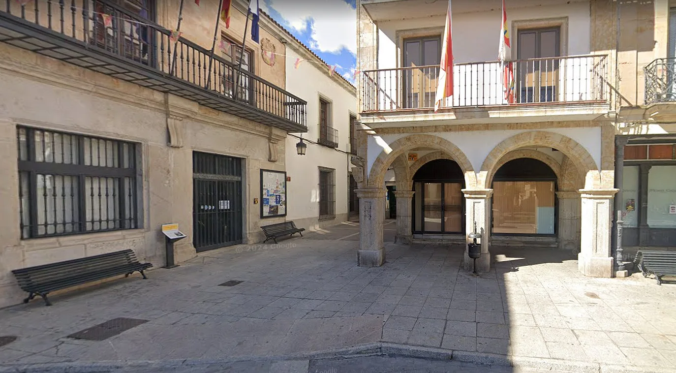 VOX Salamanca denuncia el “abandono” de la Sección Agraria Comarcal de Alba de Tormes y exige soluciones inmediatas