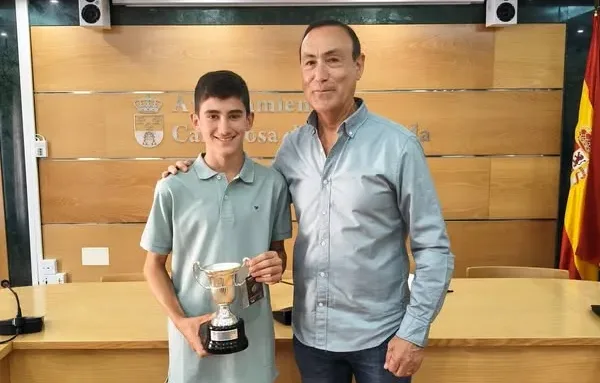 El Ayuntamiento de Carbajosa recibe a Diego Martín Alonso, campeón de España infantil de golf