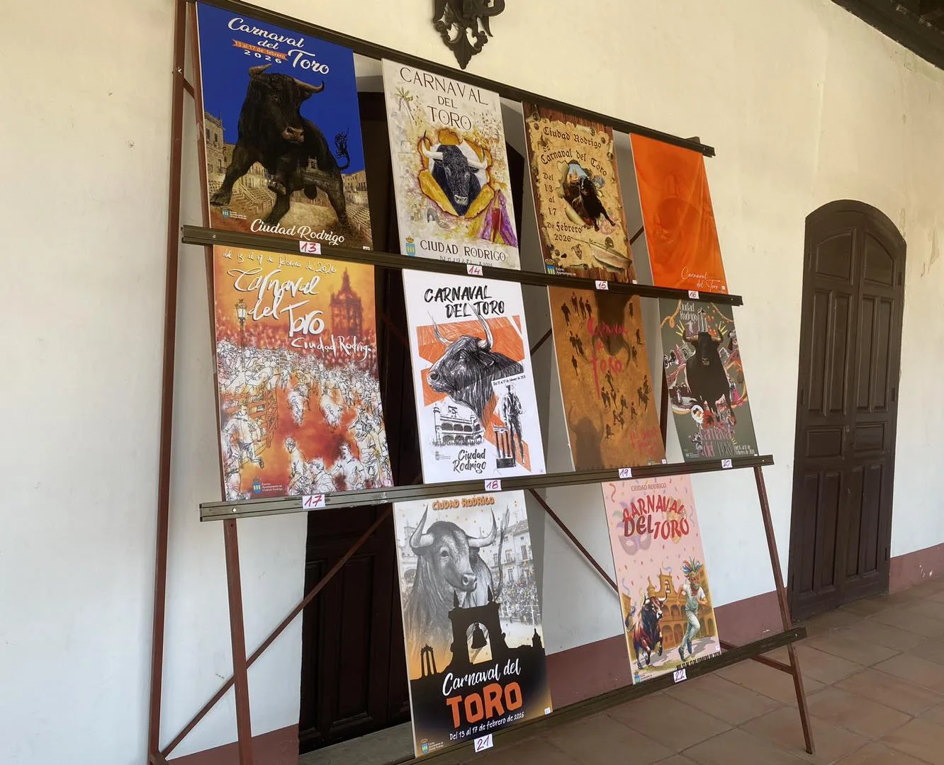 Ciudad Rodrigo expone los carteles finalistas para el Carnaval del Toro 2026