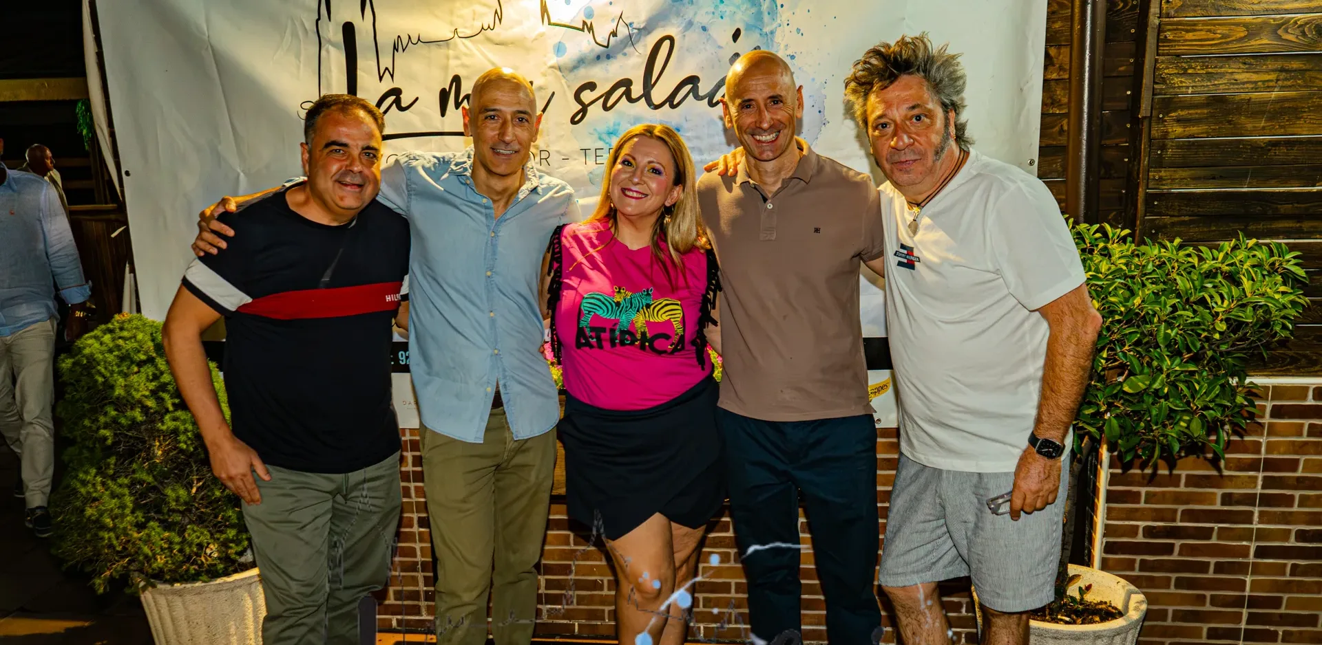 Chely Capitán cierra la temporada de monólogos en La Mar Salaá con una noche de humor y gastronomía