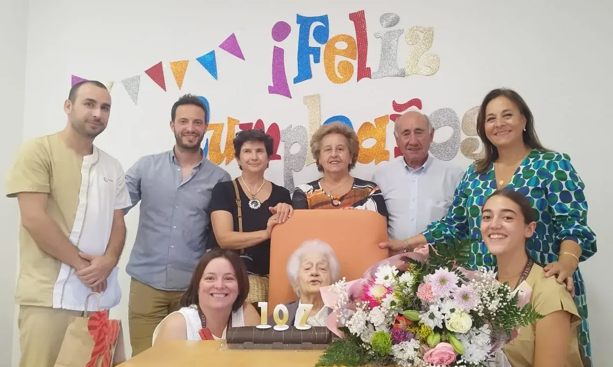 Lola González Varea: 107 años y una vida dedicada al cuidado de sus padres