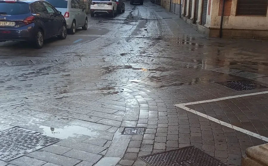 Ciudad Rodrigo intensifica el baldeo tras la Feria del Caballo