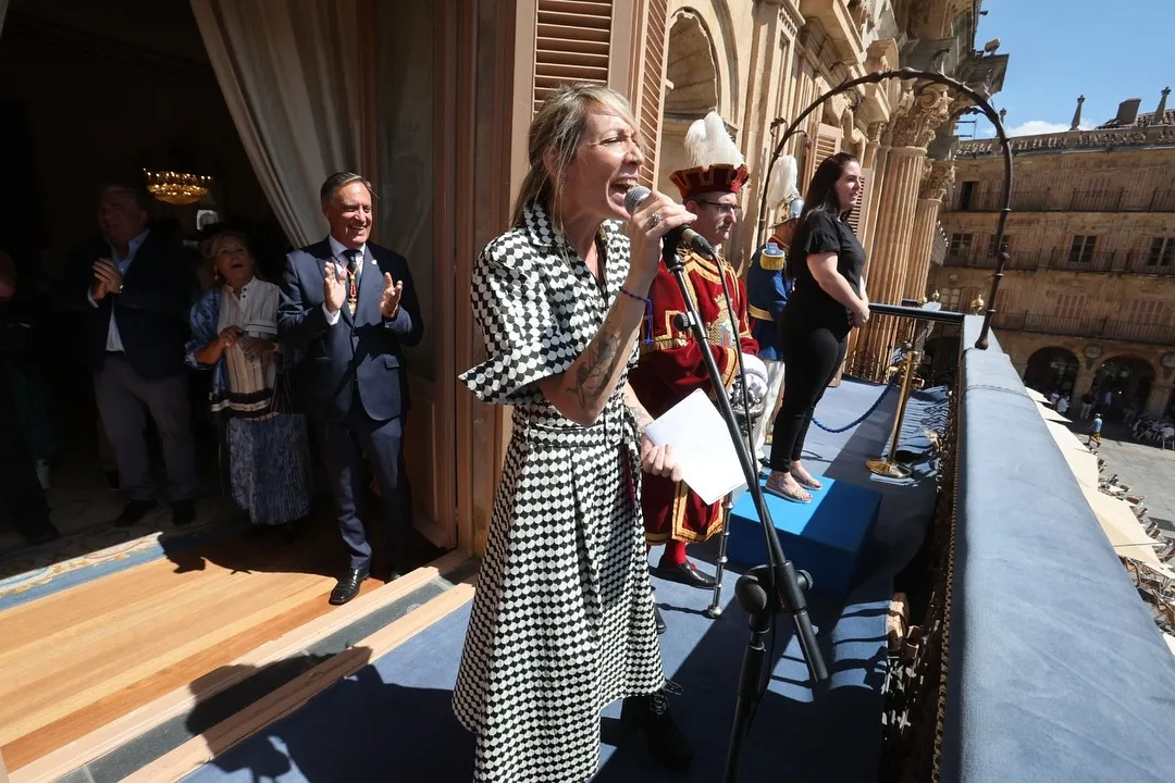 Sara Cuadrado-Castaño pregona las Ferias y Fiestas 2025 de Salamanca destacando el talento joven y la innovación científica