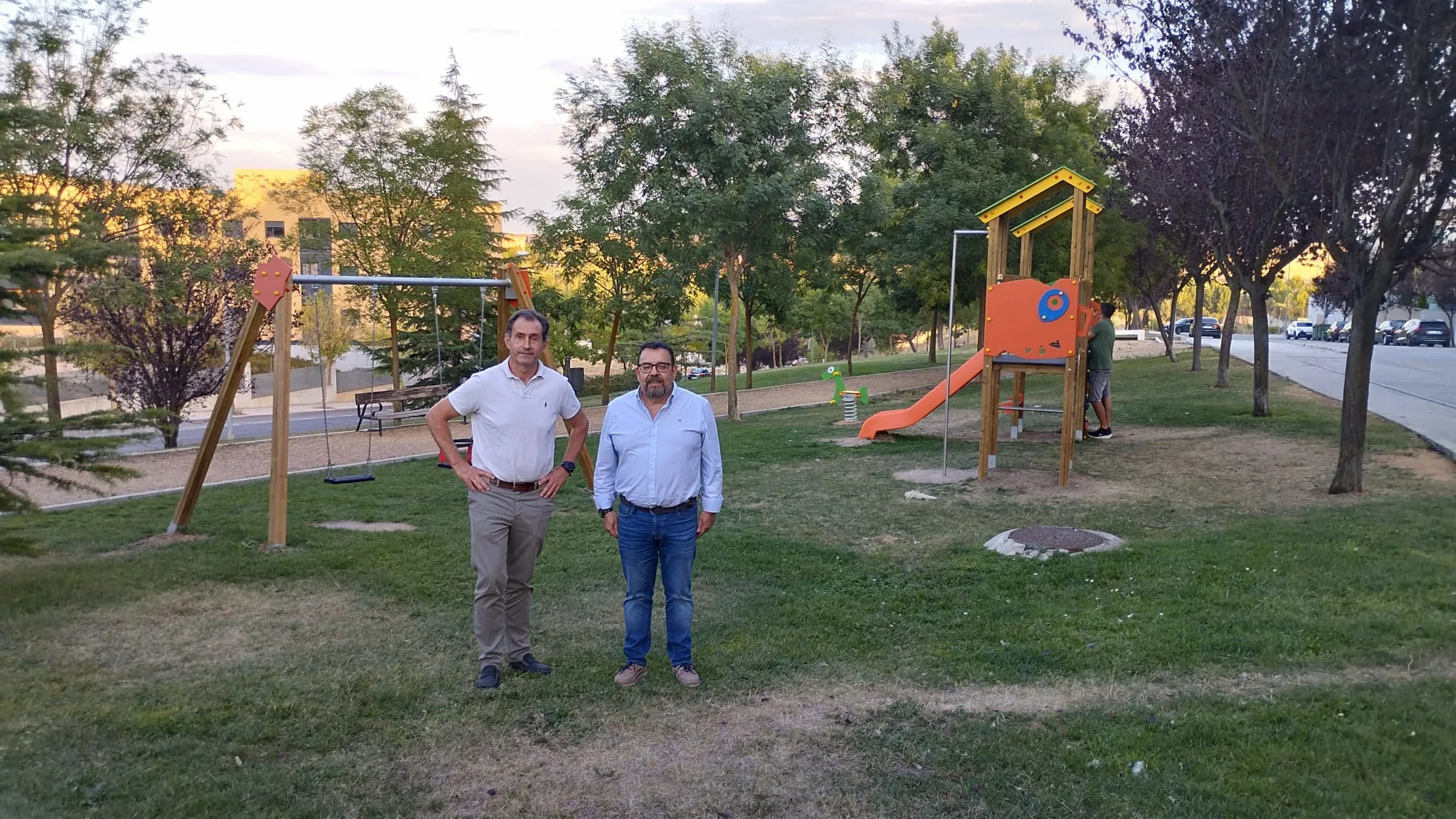 Aldeatejada inaugura un nuevo parque infantil en la zona de Santher y alcanza los siete espacios de juego