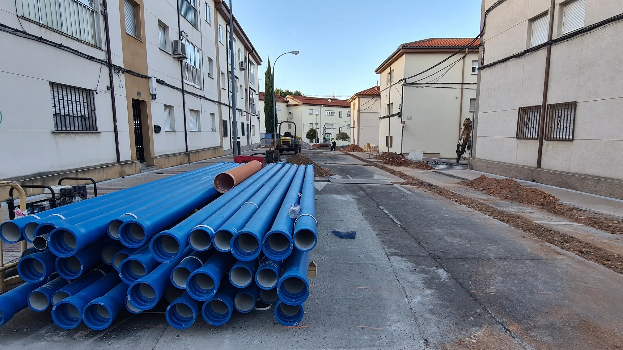 Se inician las obras de renovación del abastecimiento en el barrio Vidal