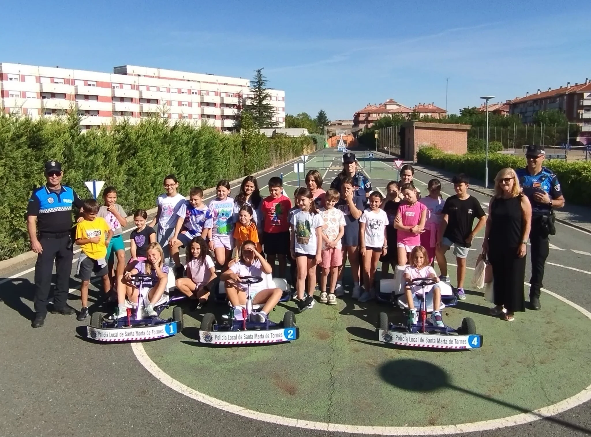 Los escolares inauguran la Semana de la Movilidad en Santa Marta con una actividad de karts